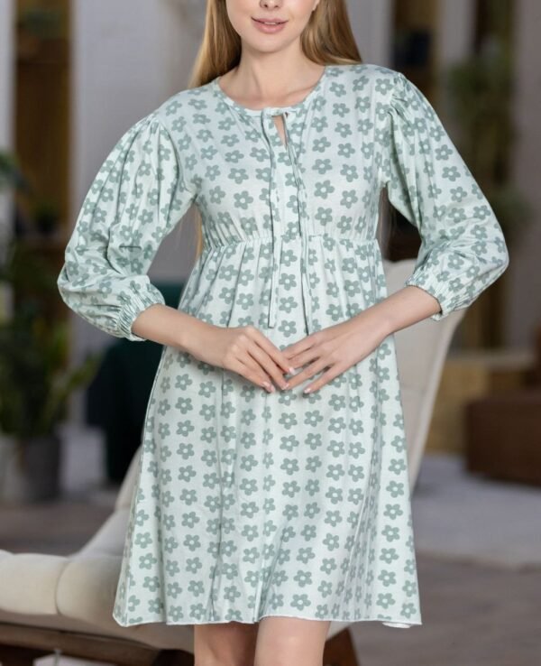 Women’s Dress ”Green Flower“