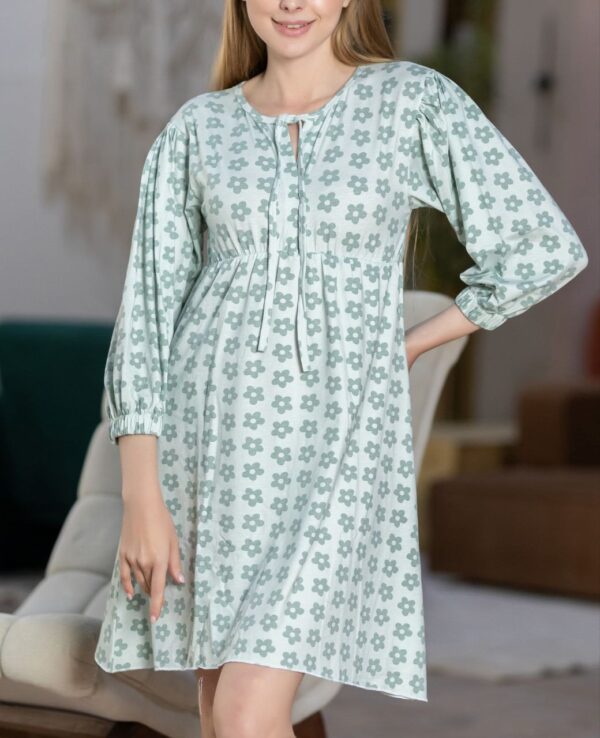 Women’s Dress ”Green Flower“