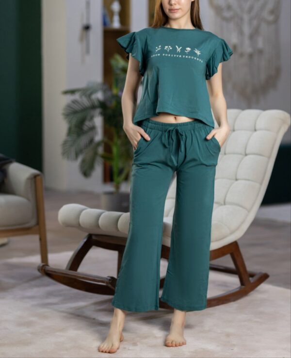 Women’s pajamas ” GROW POSITIVE THOUGHTS “